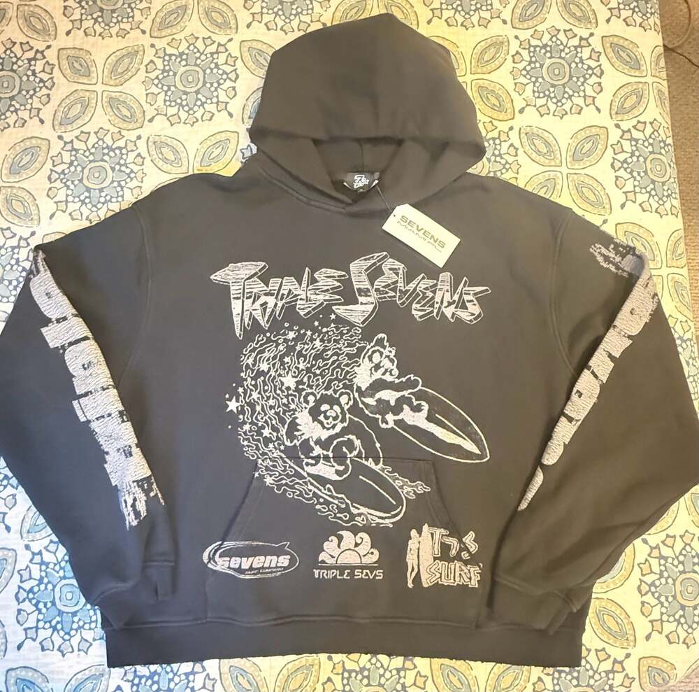 Triple Sevens Surf Hoodie Black Size L